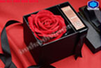 Hộp hoa son đặc biệt dành tặng bạn gái nhân ngày lễ tình nhân 14/2 | Vỏ hộp Đồng Hồ  | Qua Tang Pha le